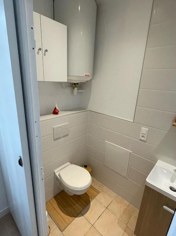 Appart Avec Chambre Lumineux Et Chaleureux Le Boulou Exterior foto